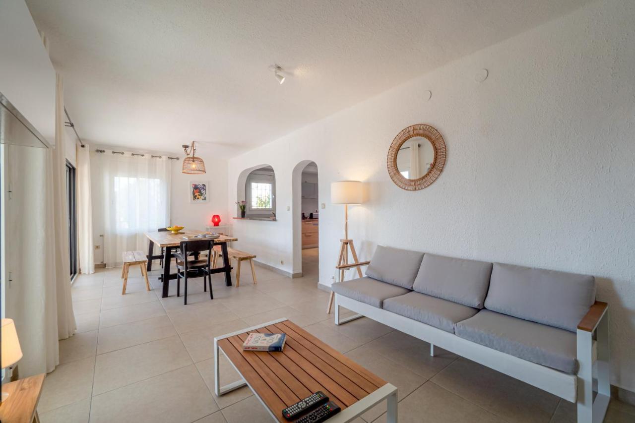 Villa Esmeralda Roses - Immo Barneda المظهر الخارجي الصورة